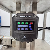 Masterflex L S Peristaltic Pump System UNIBLOC PD Pump Vacon Drive image 2